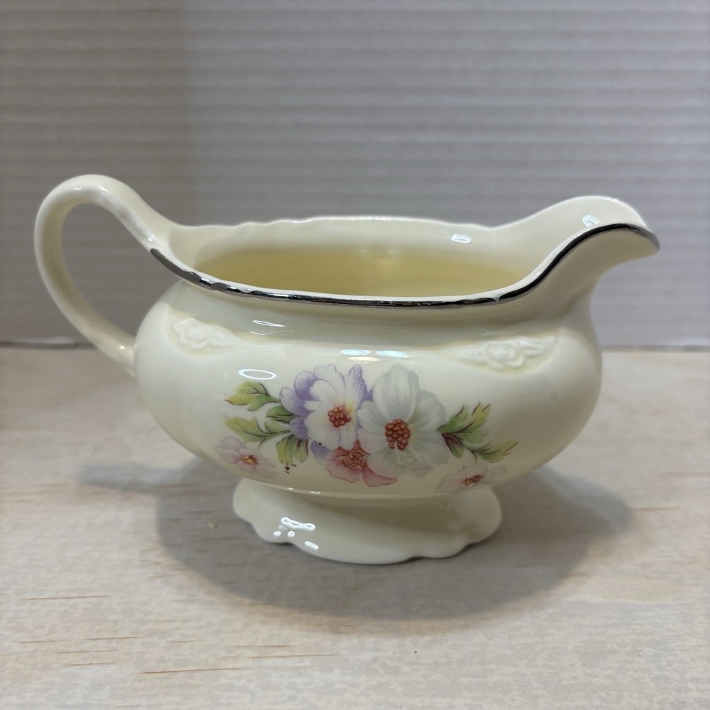 Vtg 1950s Homer Laughlin Virginia Rose Creamer Platinum Trim G52 N8 Made in USA